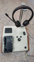 Bordsställ för TH1n med headset och switch