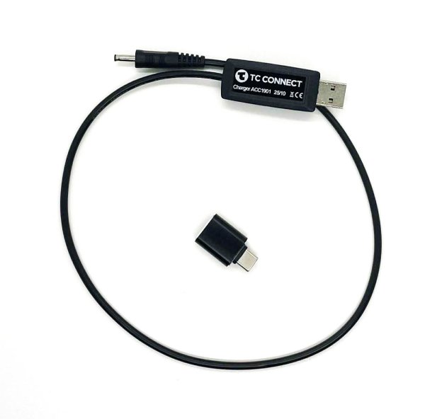 Zoom bild av USB-laddare inkl USB-C adapter